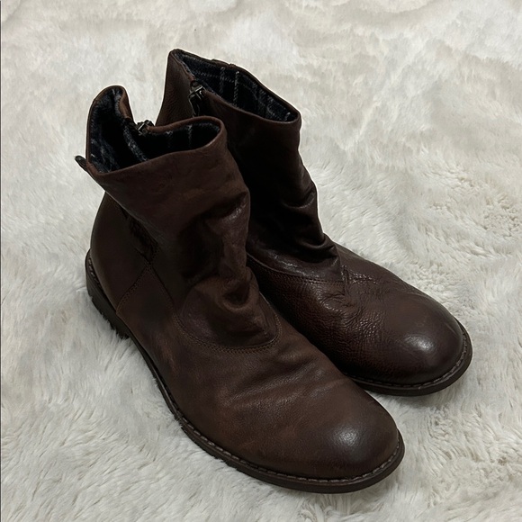 U$ED Italian Leather Zip Booties main image 9